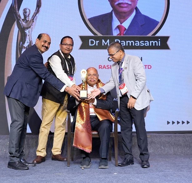 Life-Time-Achievement-Award Ramasami